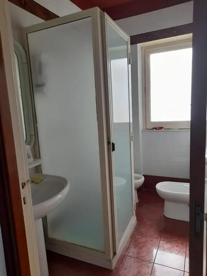 A Casa Di Alex Daire Katanya